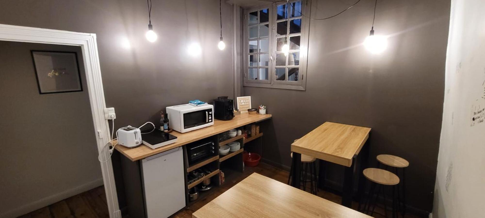 Plan B Hotel Saint-Jean-Pied-de-Port Quarto foto
